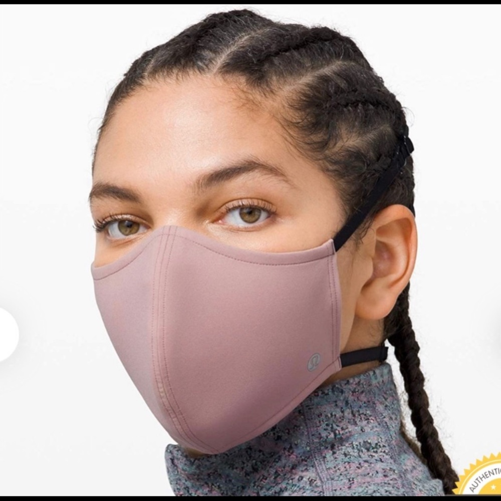 Lululemon Double Strap Face Mask